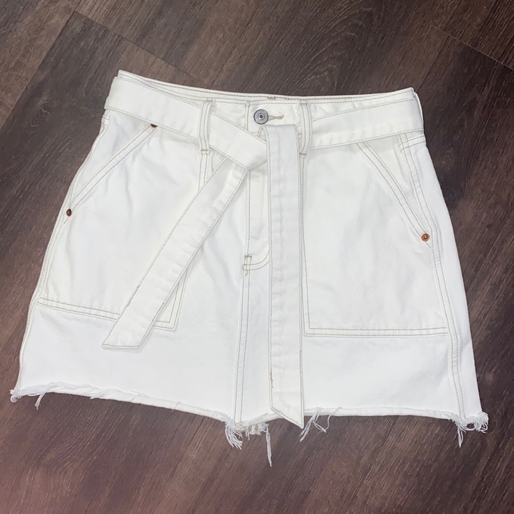 Abercrombie & Fitch Natural Rise Skirt